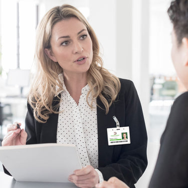 Avery Heavy Duty Badge Holders with Clips, 2.25